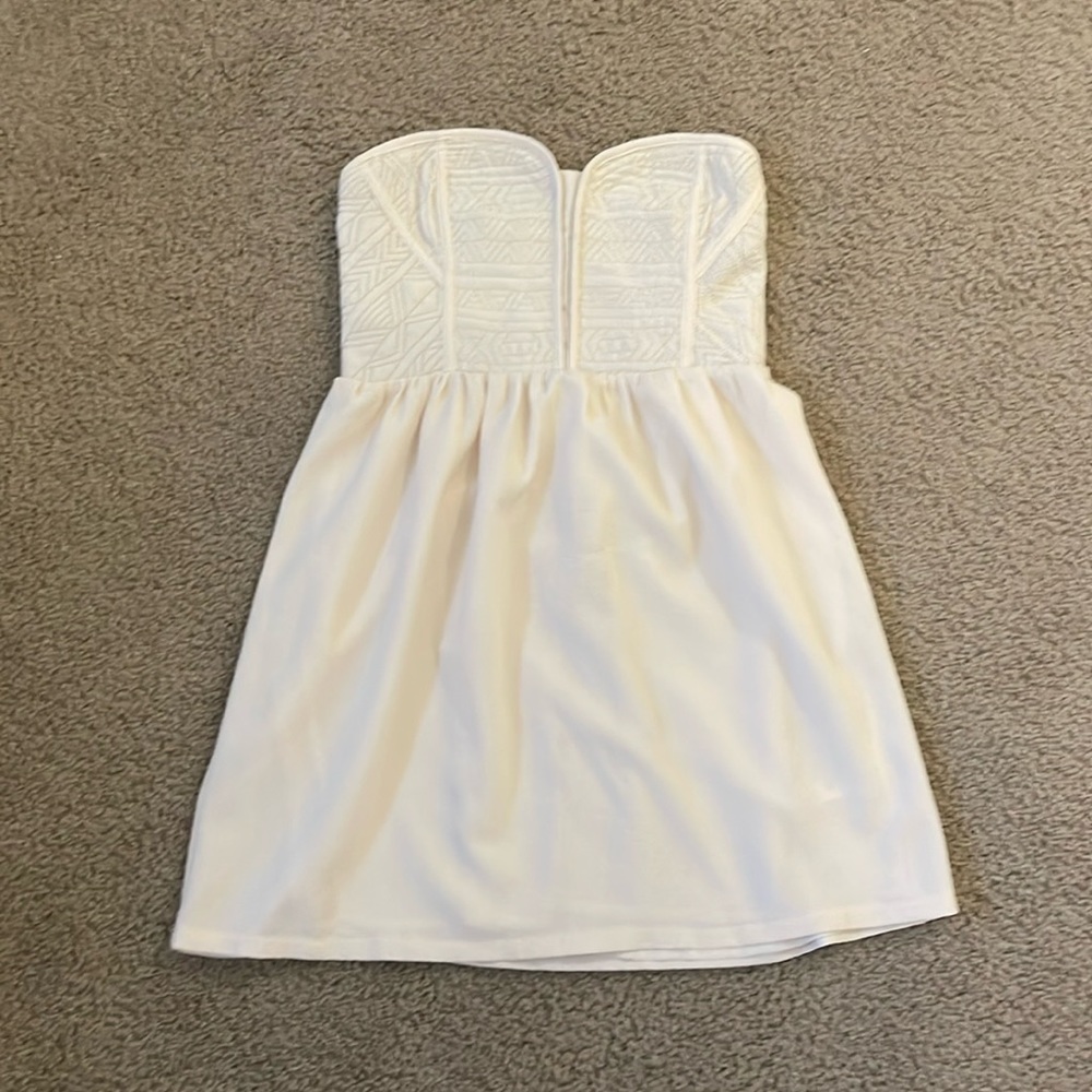 CREAM URBAN OUTFITTERS CORSET STYLE STRAPLESS DRESS